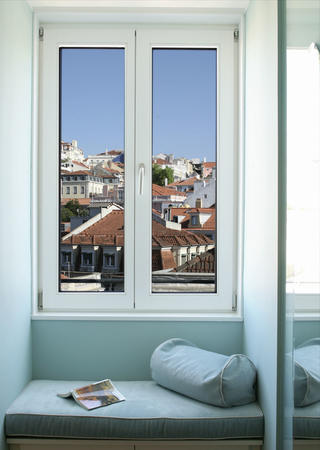 LX Boutique Hotel Lisbon view room property